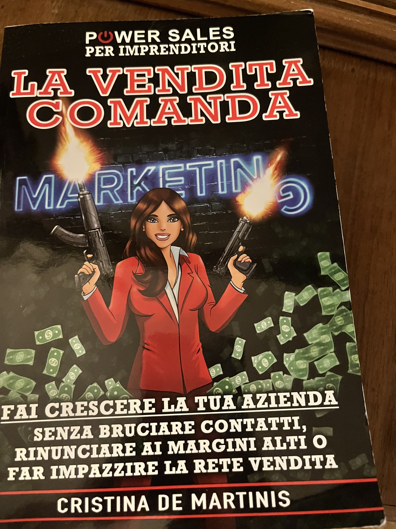 UGC_Libri_La vendita Comanda_Carmela Santese